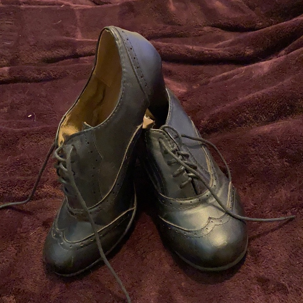 Black 50s styles heels